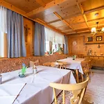 Wohlfarter Jerzens